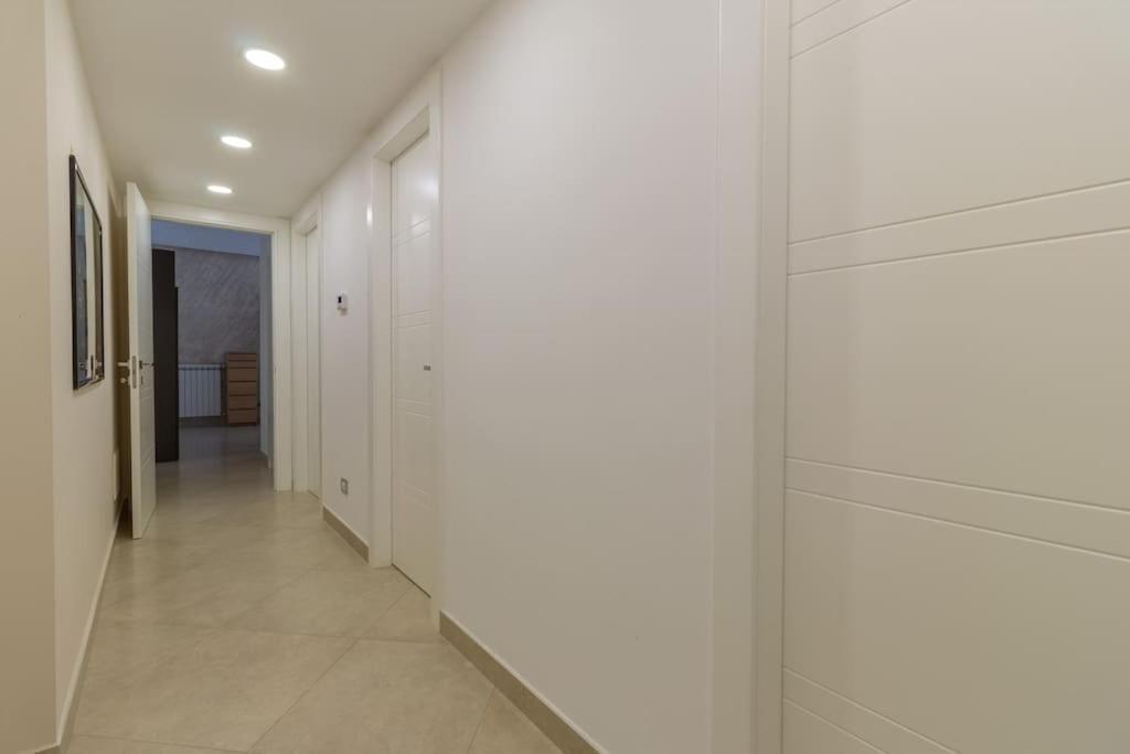 Monzio'S House Daire Napoli Dış mekan fotoğraf
